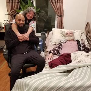 Meet your Posher, Gregory